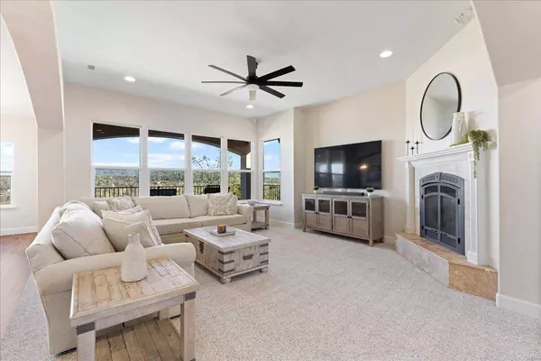 12441 Morning Mist LN, Auburn, CA 95602