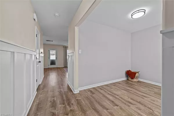 4322 Wyoming CT, Thomasville, NC 27360