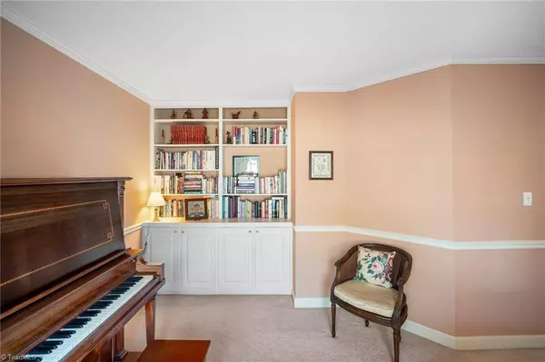 107 Shoshone RD, Lexington, NC 27295