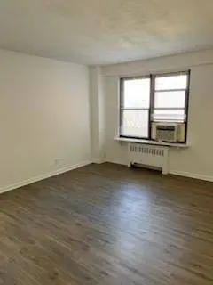 171 Pearsall DR #2F, Mount Vernon, NY 10552