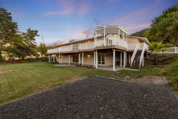 19795 Almaden Rd, San Jose, CA 95120-3408