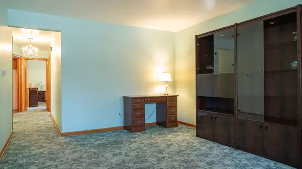 5416 N Central AVE, Chicago, IL 60630