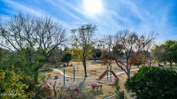 4923 E PARADISE Lane, Scottsdale, AZ 85254