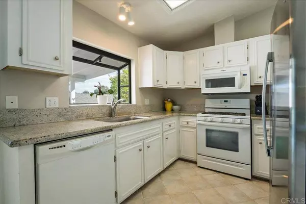 3592 Turquoise LN, Oceanside, CA 92056