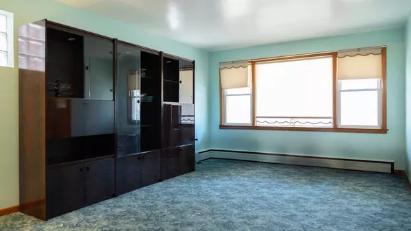 5416 N Central AVE, Chicago, IL 60630