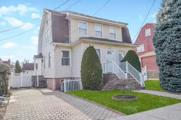 64 Garretson AVE, Staten Island, NY 10304