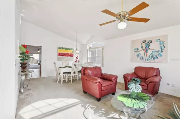 645 ROCHESTER LOOP, Davenport, FL 33897