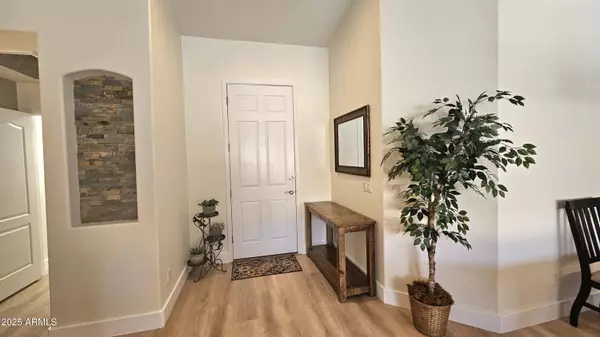 5414 E GLADE Avenue, Mesa, AZ 85206