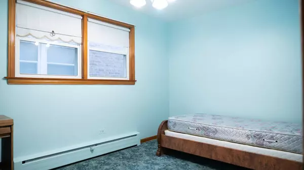 5416 N Central AVE, Chicago, IL 60630