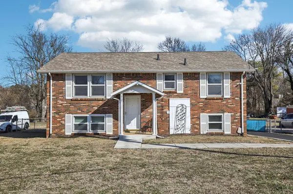 4702 Lori Dr, Antioch, TN 37013