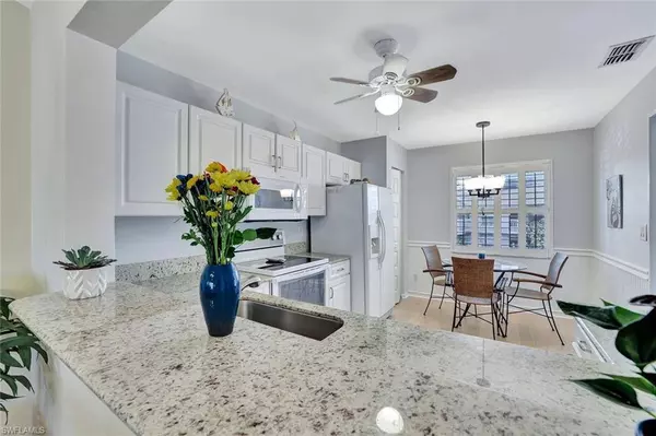 1336 Churchill CIR #K202, Naples, FL 34116