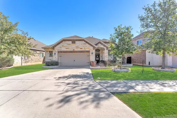 1181 CREEK CYN, New Braunfels, TX 78132-2163