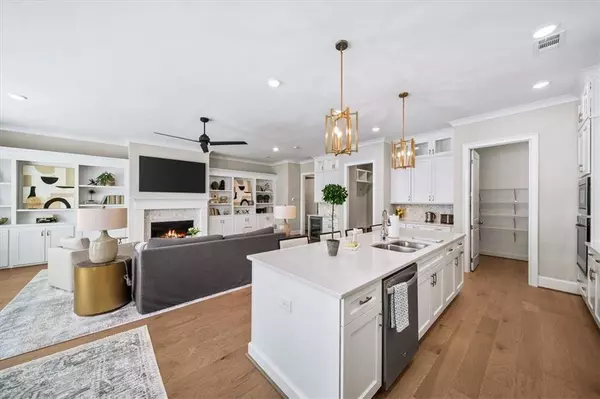 613 Stone Field RUN NW, Marietta, GA 30060