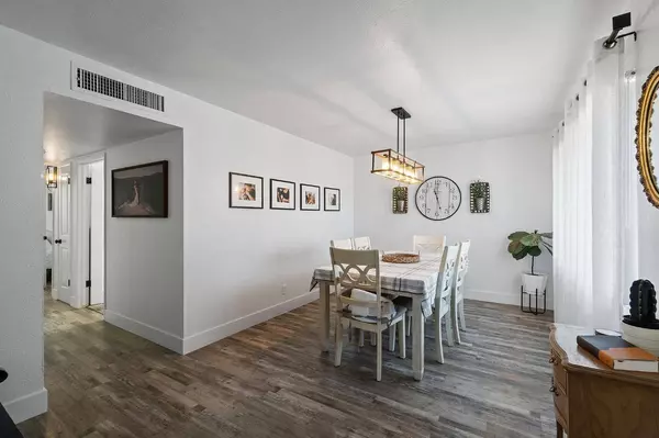 7090 N Thorne AVE, Fresno, CA 93650