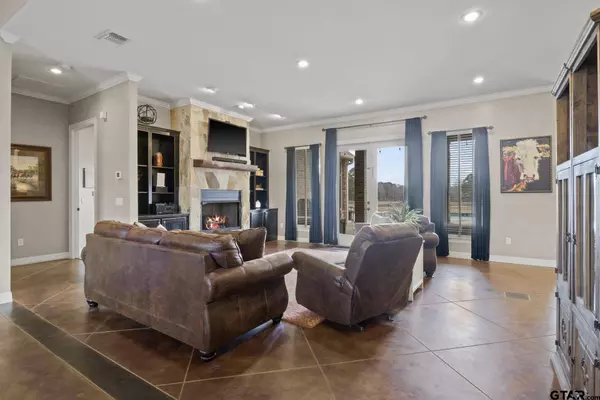 440 County Road 3245, Mt Pleasant, TX 75455