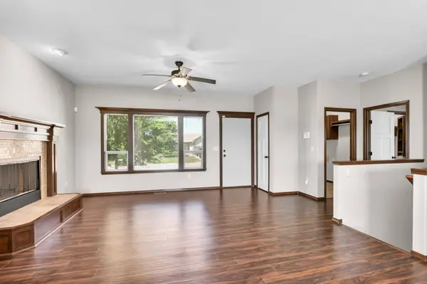 1907 E Aster St, Andover, KS 67002