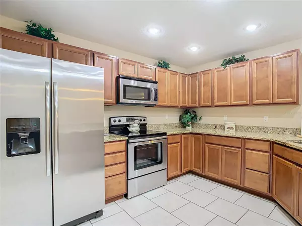 37804 PRAIRIE ROSE LOOP, Zephyrhills, FL 33542