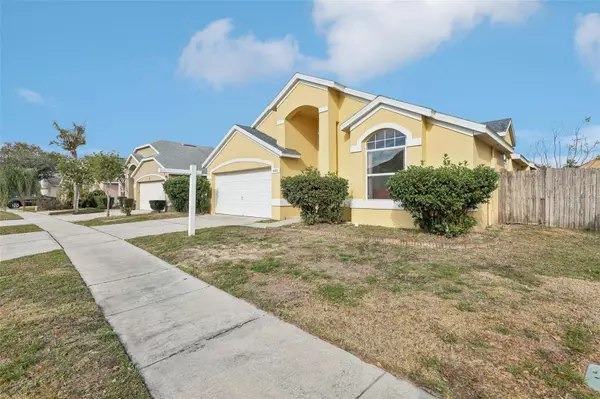 645 ROCHESTER LOOP, Davenport, FL 33897