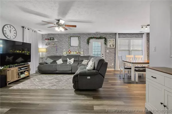 6342 Bent Tree DR, Fayetteville, NC 28314