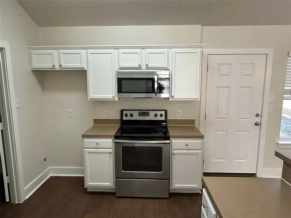 3922 University Drive, Garland, TX 75043