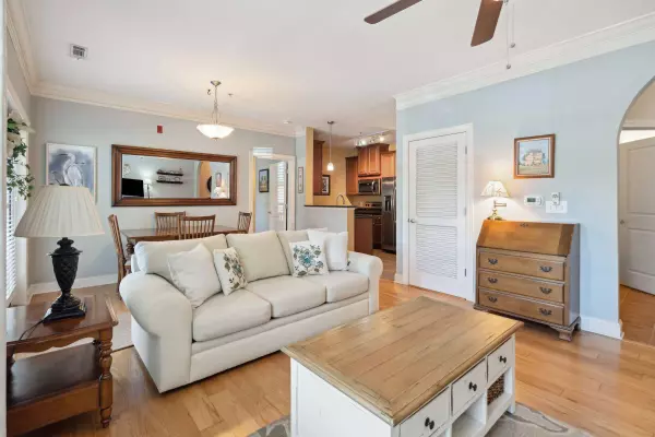 2000 Belle Isle Ave #102, Mount Pleasant, SC 29464