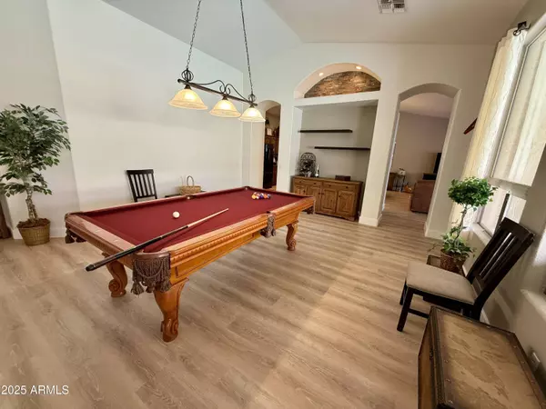 5414 E GLADE Avenue, Mesa, AZ 85206