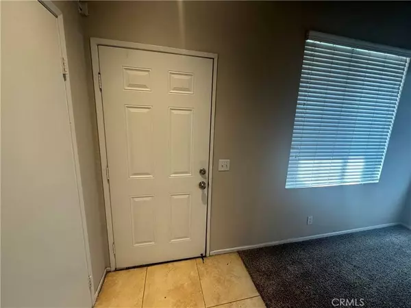 6555 Cessna AVE, Fontana, CA 92336