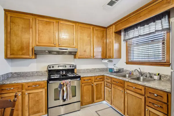 4702 Lori Dr, Antioch, TN 37013