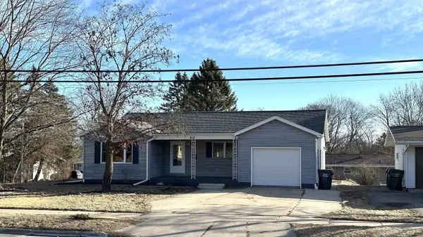 910 IVORY ST, Seymour, WI 54165