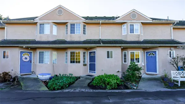 1550 North Dairy Rd #6, Saanich, BC V8A 1B1