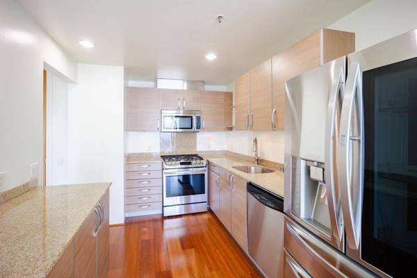 1 Mandalay PL 1507, South San Francisco, CA 94080