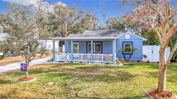 1447 SANTA ANNA DR, Dunedin, FL 34698