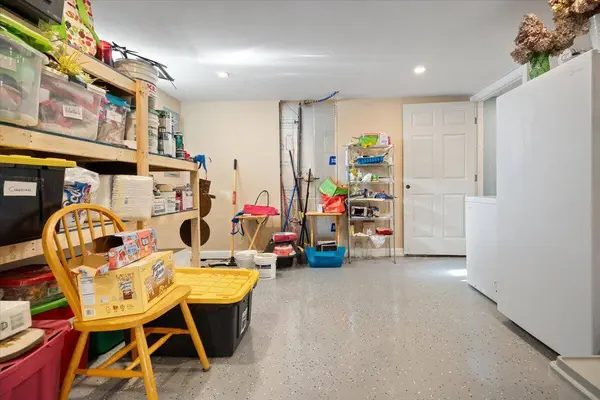 491 Turner ST, Auburn, ME 04210