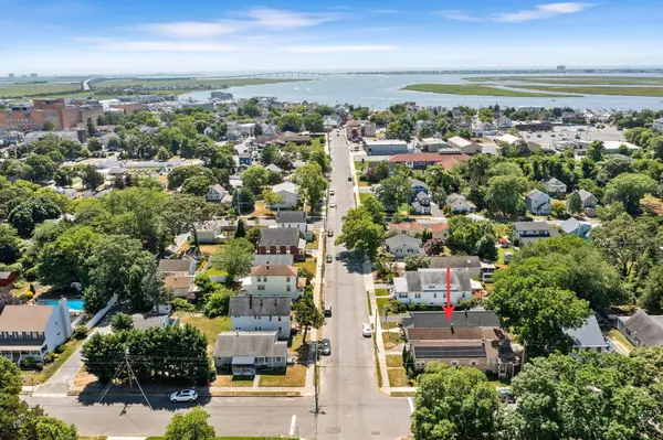 222 W New Jersey Ave, Somers Point, NJ 08244