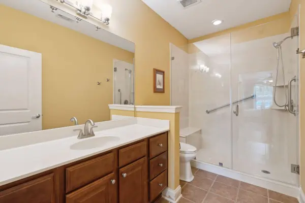 2000 Belle Isle Ave #102, Mount Pleasant, SC 29464