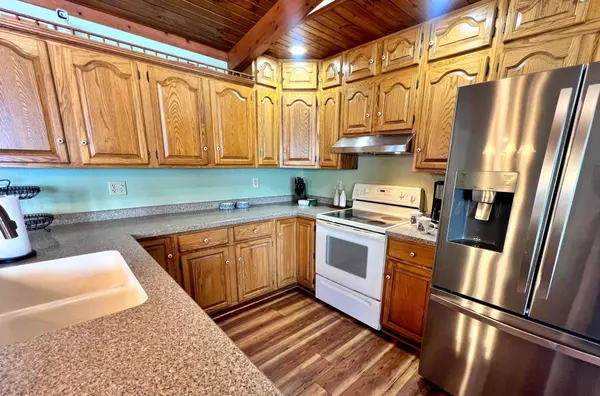 17759 Earle Brown DR, Garrison, MN 56450