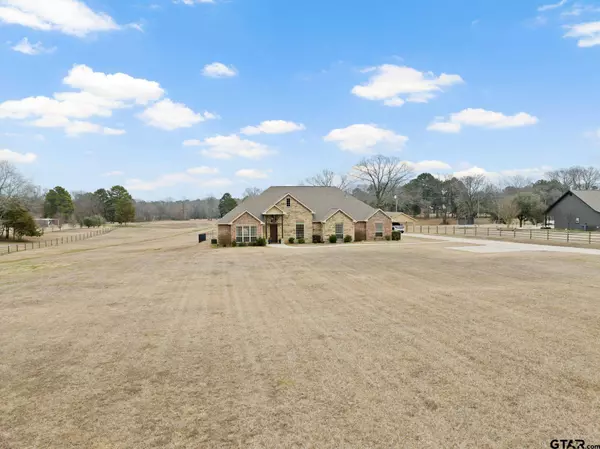 440 County Road 3245, Mt Pleasant, TX 75455