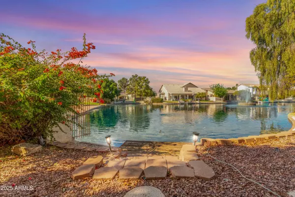 1205 E TRADEWIND Drive, Gilbert, AZ 85234