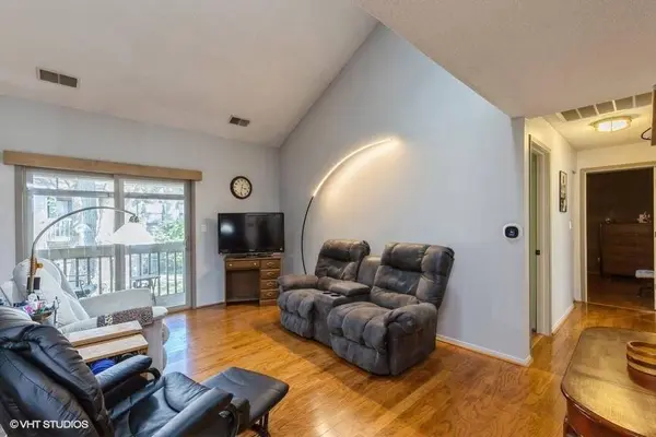 8641 Alpine Drive #G, Urbandale, IA 50322