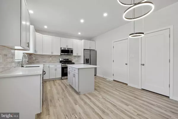 317 ASHLAND AVE, Lawnside, NJ 08045