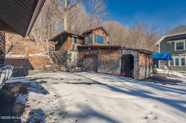 63 E Main Street, Fort Johnson, NY 12070