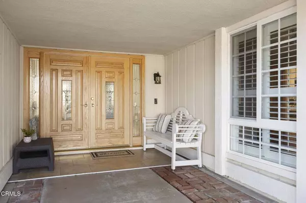 1049 Beechwood ST, Camarillo, CA 93010