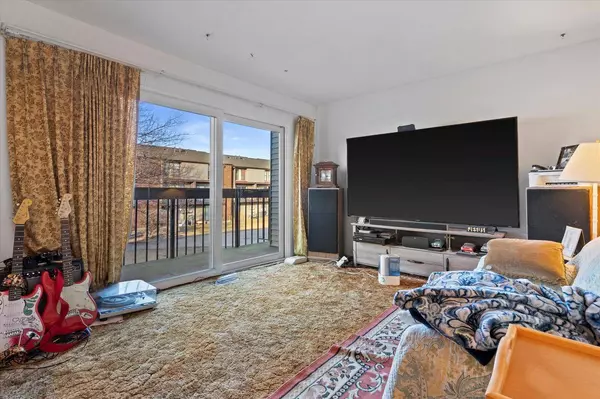 5225 S 13th STREET #B, Milwaukee, WI 53221