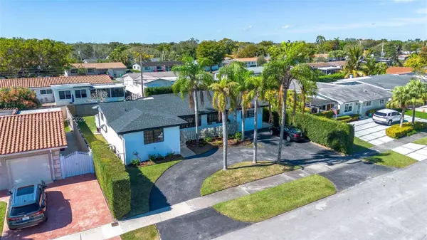 5010 SW 90th Ct, Miami, FL 33165