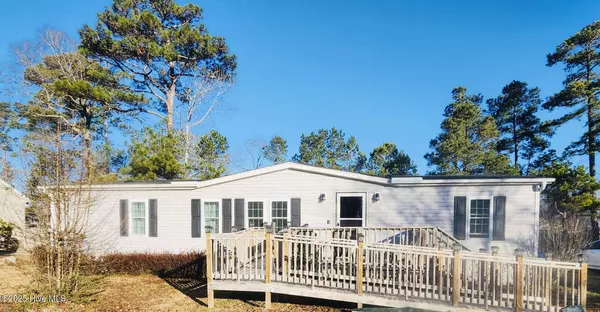 130 Bellhammon DR, Rocky Point, NC 28457