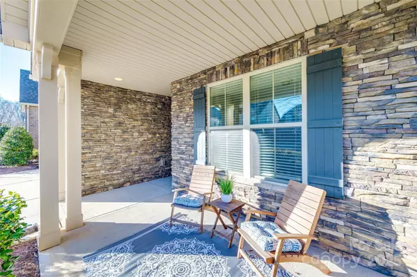 11241 Black Brant LN, Charlotte, NC 28278