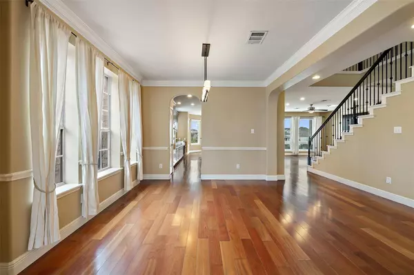 10709 Pointe View DR, Austin, TX 78738