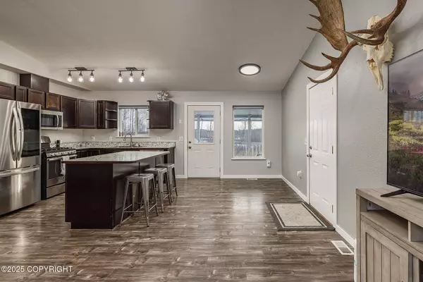 1331 Paddy PL, Wasilla, AK 99623