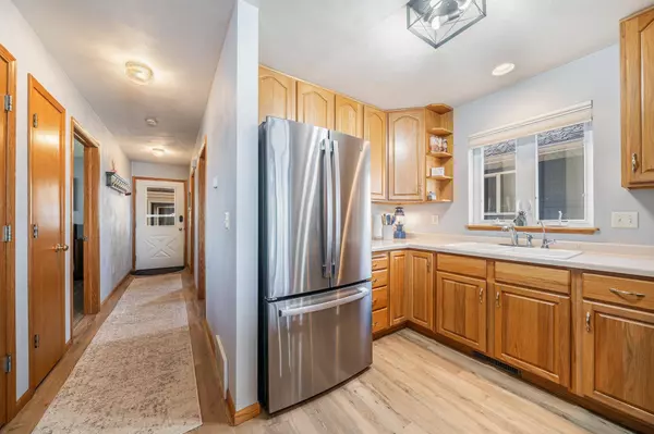 6615 LASLEY SHORE RD, Winneconne, WI 54986