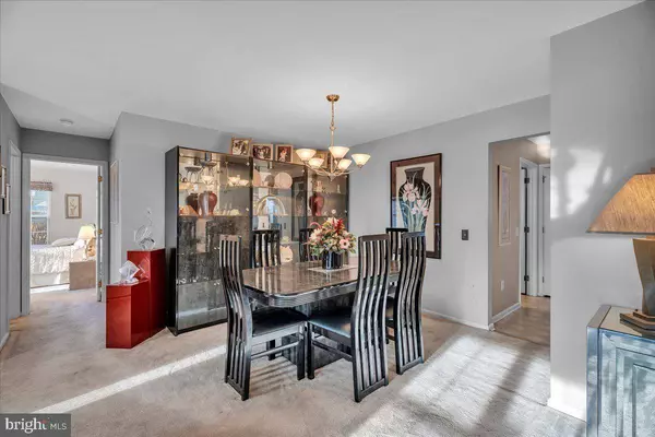 2 GLENVIEW CT, Gibbsboro, NJ 08026